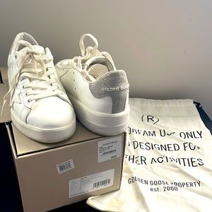 Golden Goose White/Silver Sneaker